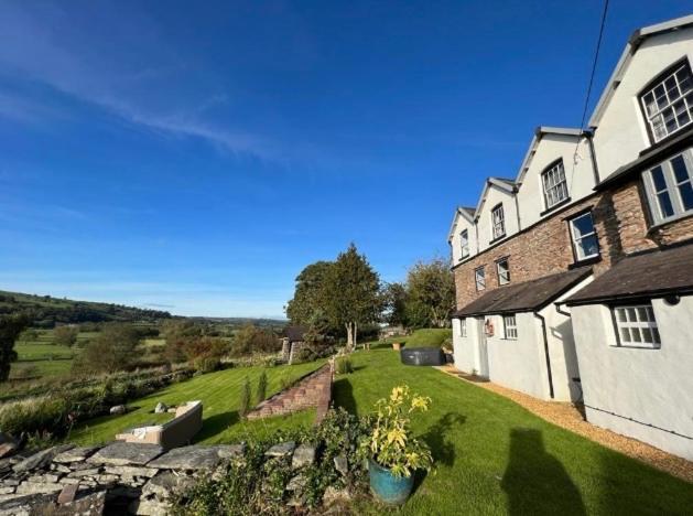 Bed and Breakfast Hares Hideaway At Coed Moelfa Corwen Exterior foto